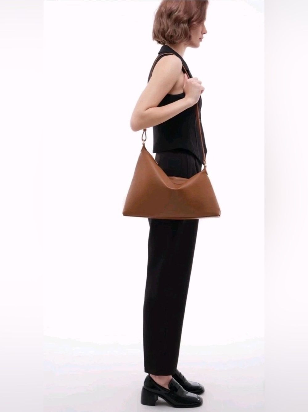 Aupen Minimal Triangular Shoulder Bag in Cognac Brown